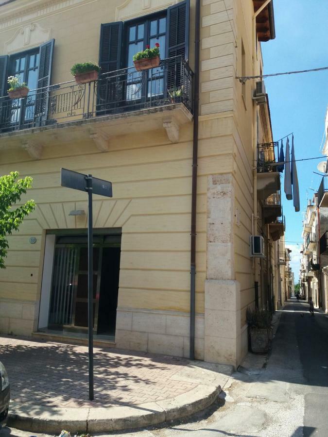 Maui Apartament Alcamo Dış mekan fotoğraf