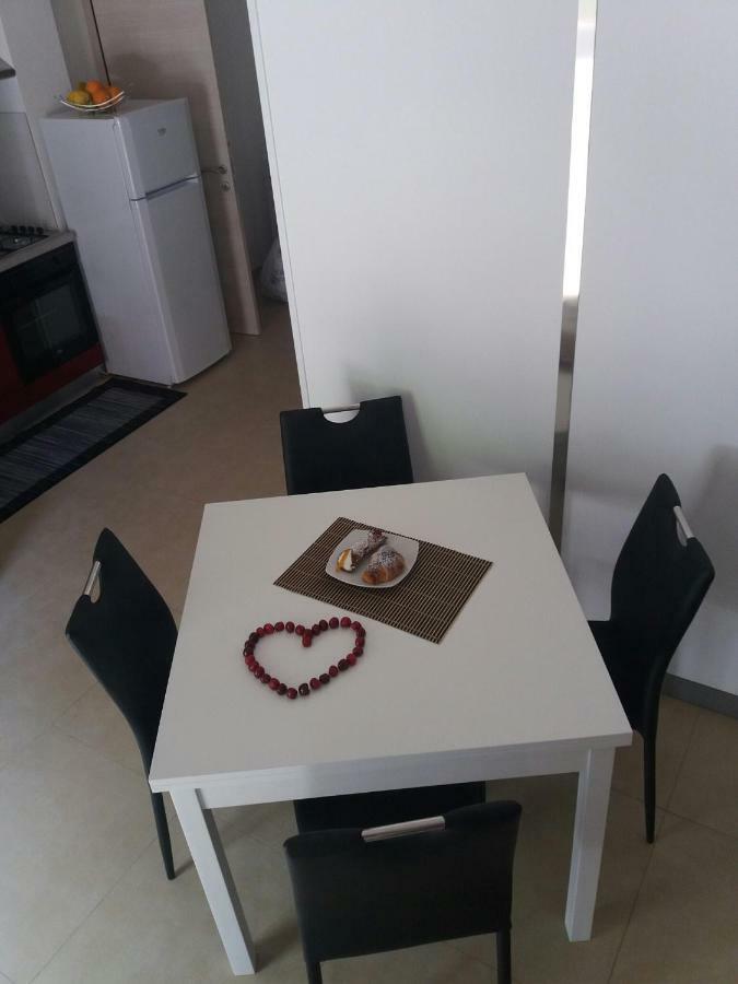 Maui Apartament Alcamo Dış mekan fotoğraf
